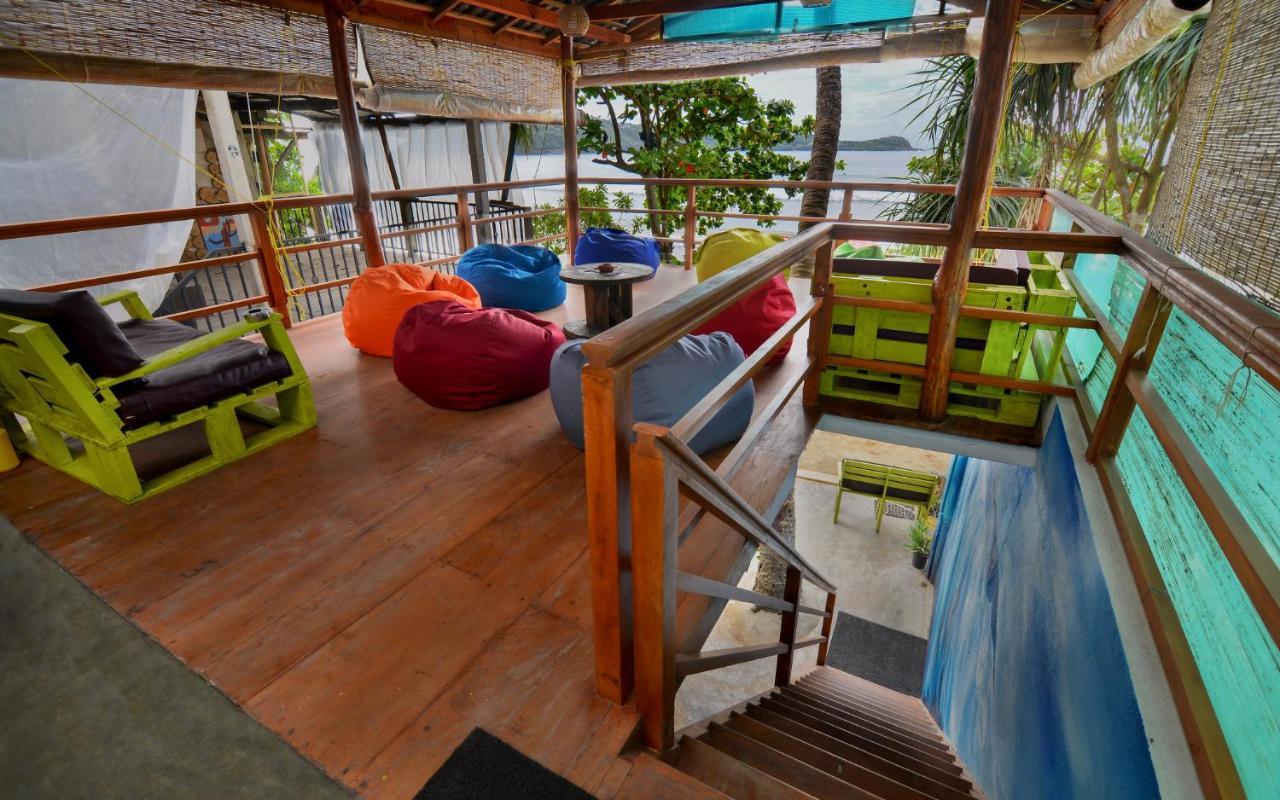 Palm Leaf Surf Cafe Hotel Galle Exterior photo